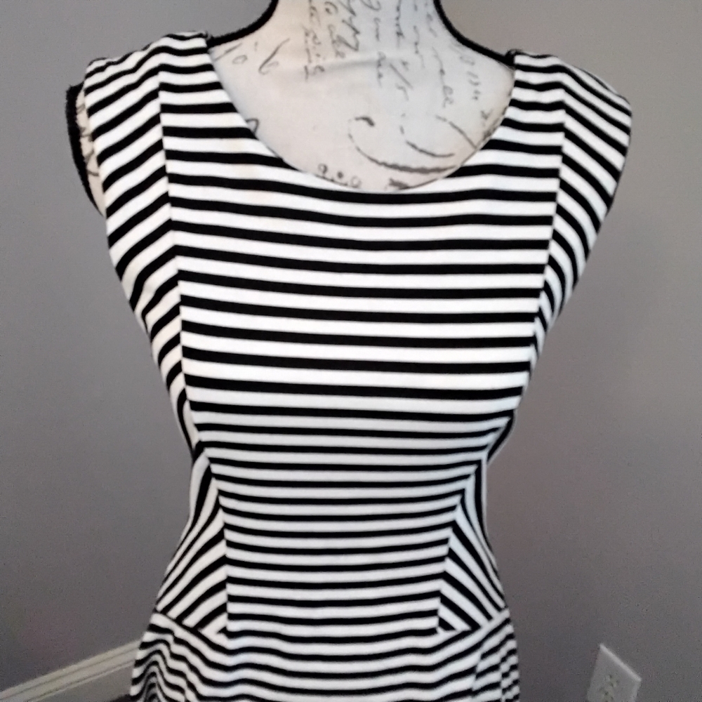 🎉 Host Pick 🎉 Free People Black & Off-White Cha Cha Fit & Flare Dress - M - Picture 6 of 10